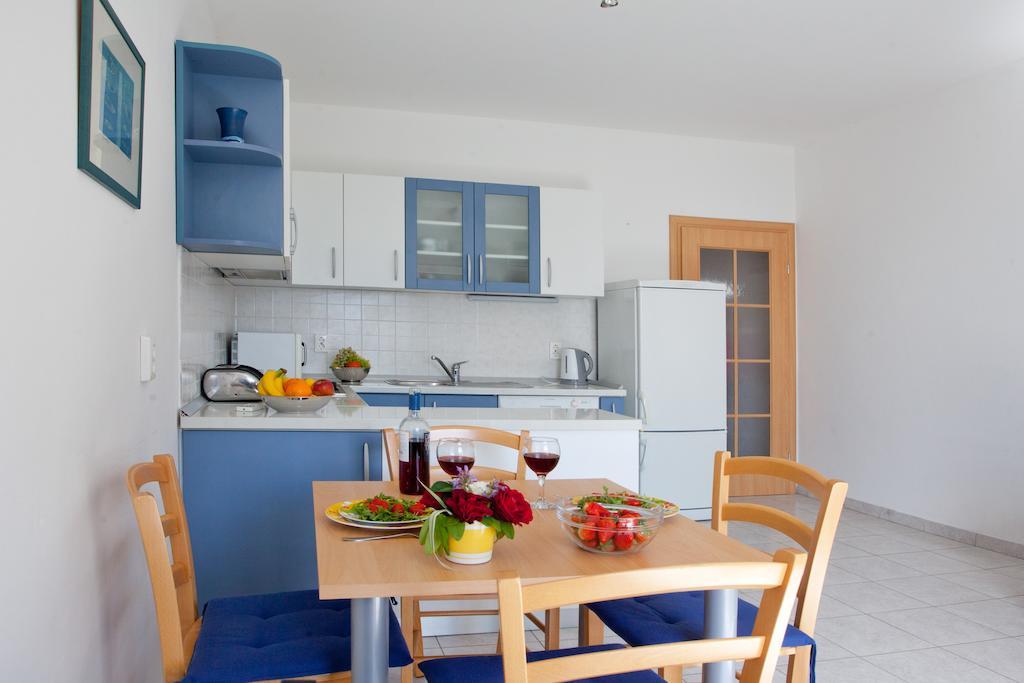 Apartment Firule Sandy Beach Split Exterior foto