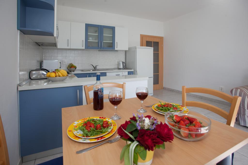 Apartment Firule Sandy Beach Split Exterior foto